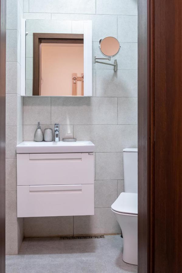 Design 1bdr In Center - Free Parking Apartment Sofia